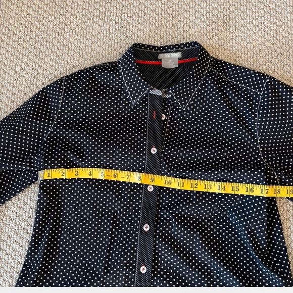 Chic Black and White Polka Dot Blouse with Rolled Sleeves - Picture 3 of 5